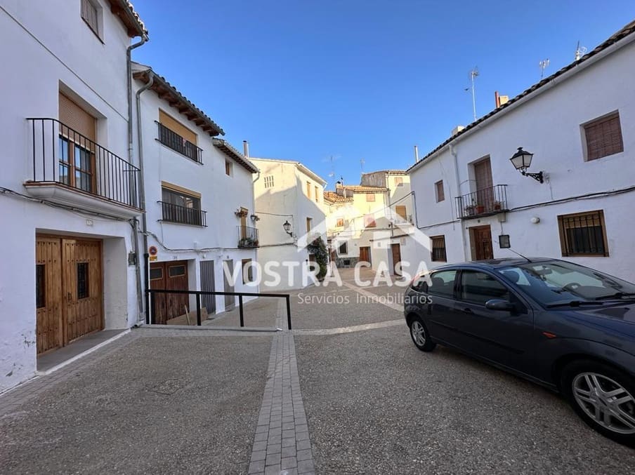 3 quarto Casa em Banda para venda em Requena - 119 500 € (Ref: 8431544)