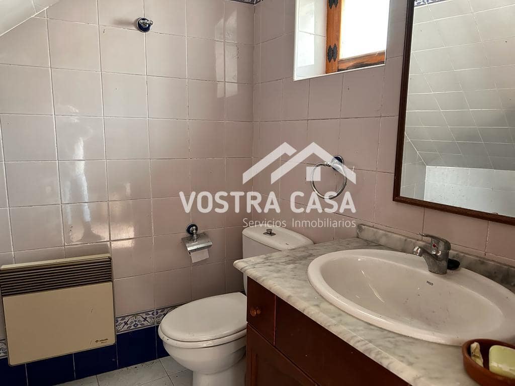 3 quarto Casa em Banda para venda em Requena - 119 500 € (Ref: 8431544)