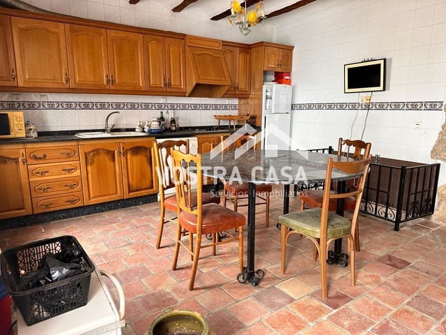 3 quarto Casa em Banda para venda em Requena - 119 500 € (Ref: 8431544)