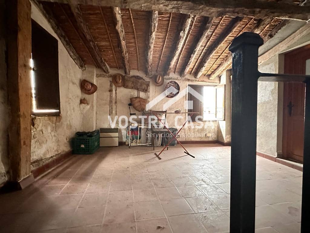 3 quarto Casa em Banda para venda em Requena - 119 500 € (Ref: 8431544)