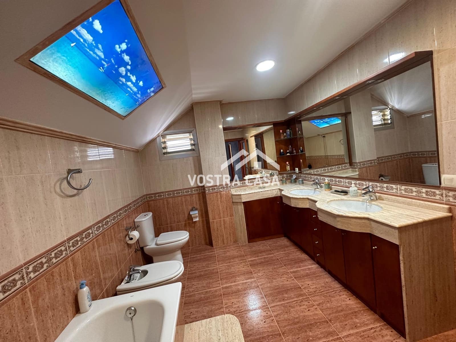 5 soverom Villa til salgs i Turis med svømmebasseng garasje - € 450 000 (Ref: 8431561)