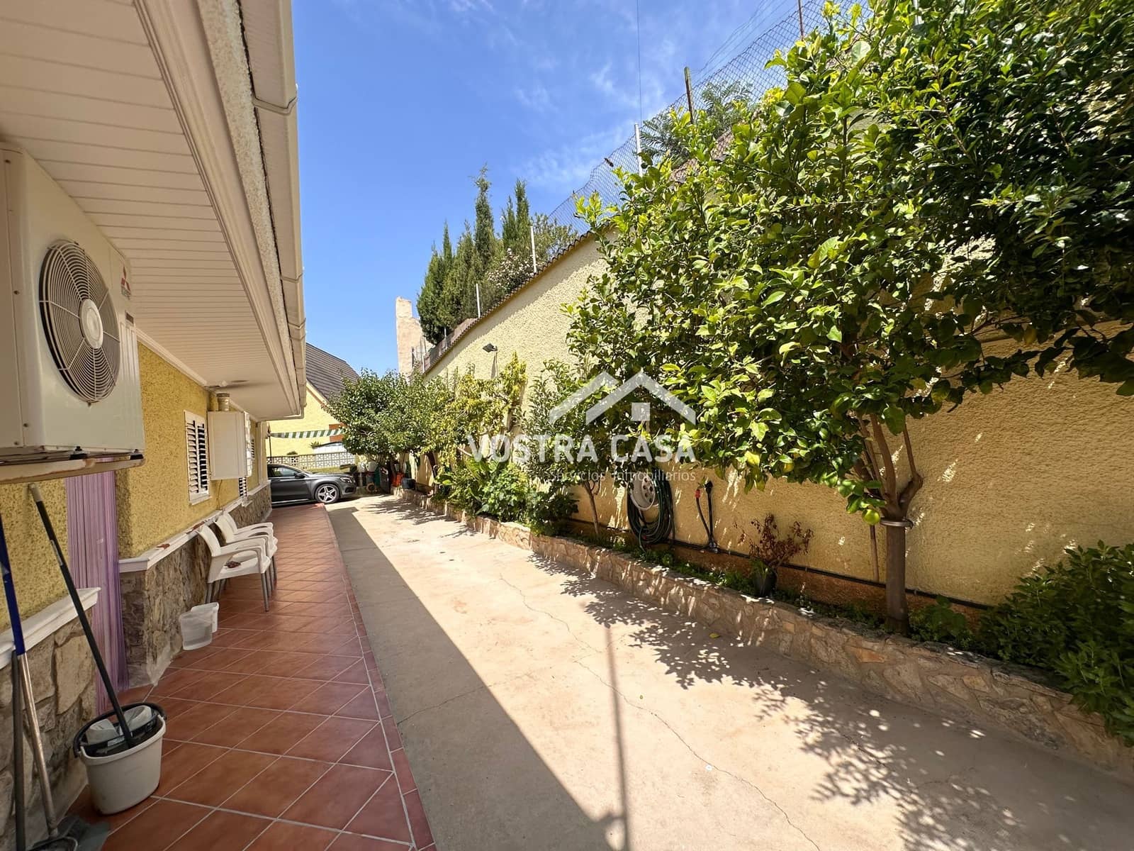 5 soverom Villa til salgs i Turis med svømmebasseng garasje - € 450 000 (Ref: 8431561)