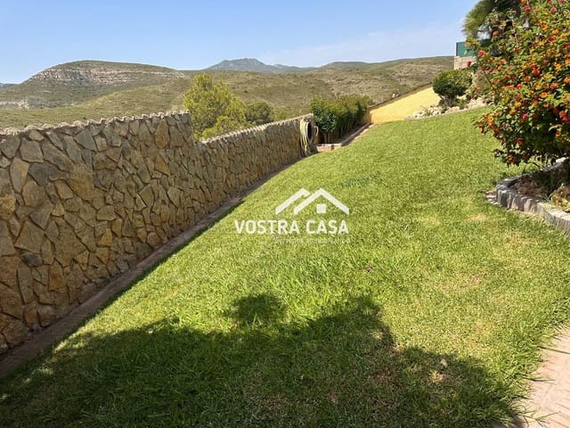 5 soverom Villa til salgs i Turís med svømmebasseng garasje - € 450 000 (Ref: 8431561)