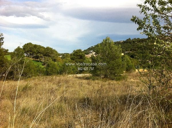 Building Plot for sale in Chiva - € 500,000 (Ref: 8431571)
