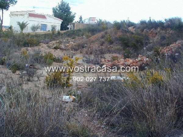 Działka budowlana na sprzedaż w Turis - 300 000 € (Ref: 8431600)