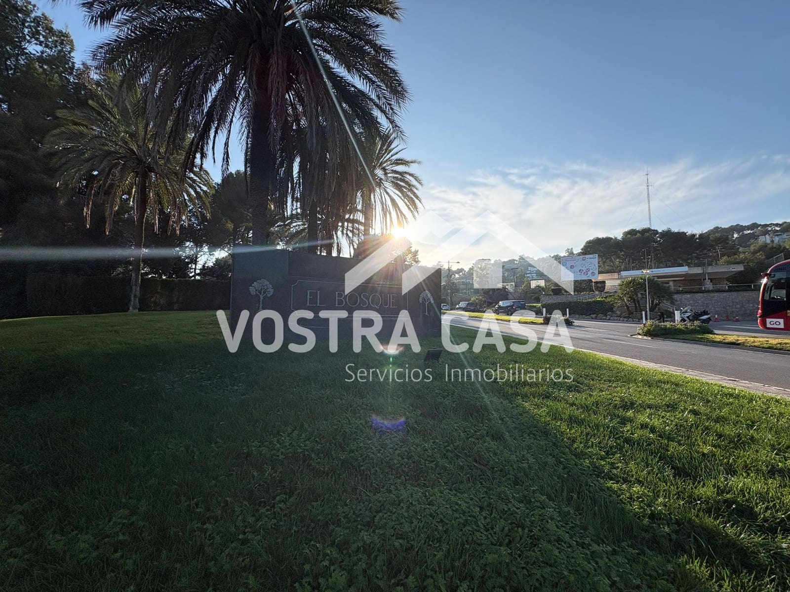 Building Plot for sale in Chiva - € 1,390,000 (Ref: 9747103)