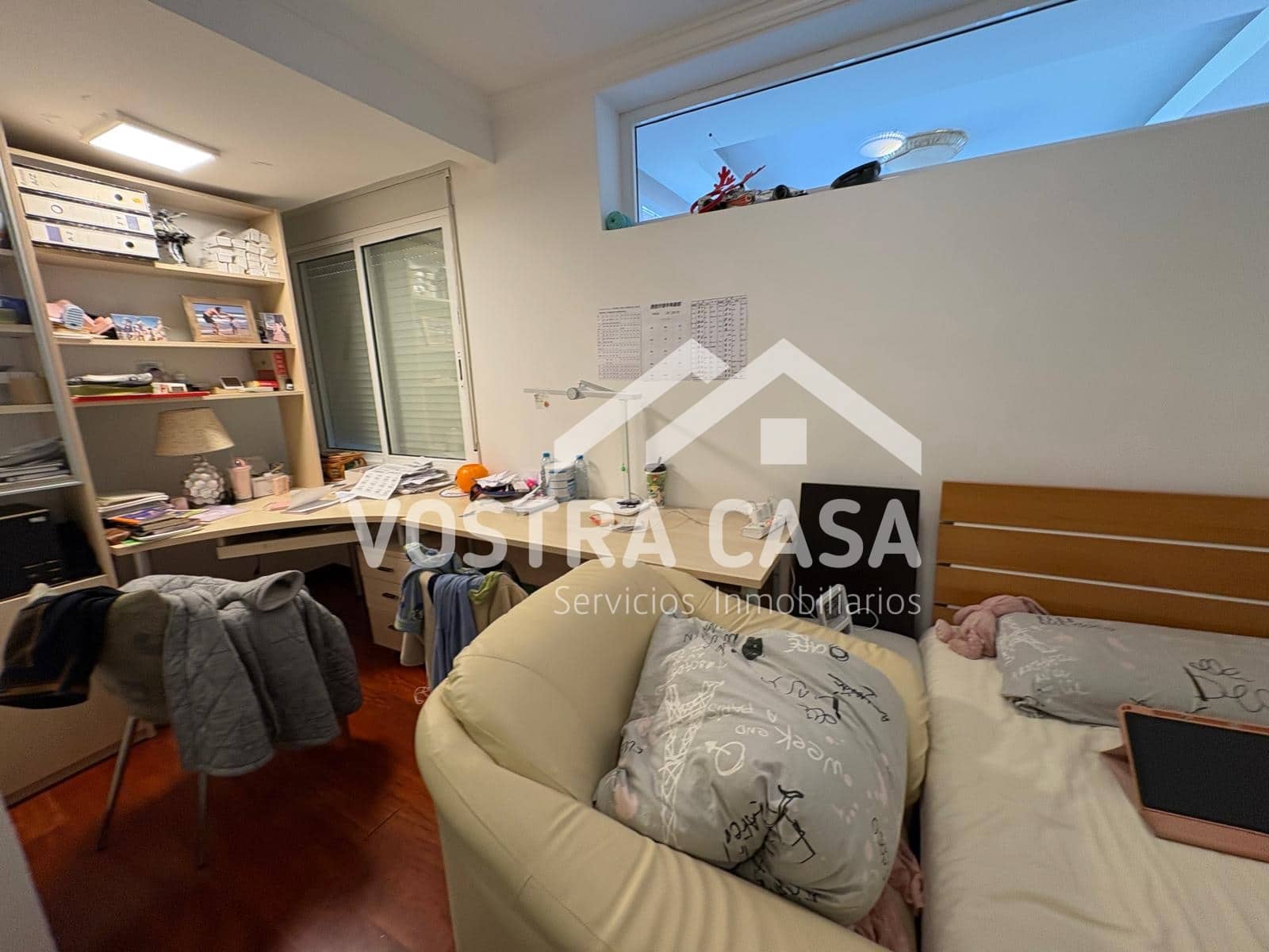 Villa til salgs i Chiva - € 830 000 (Ref: 9747105)