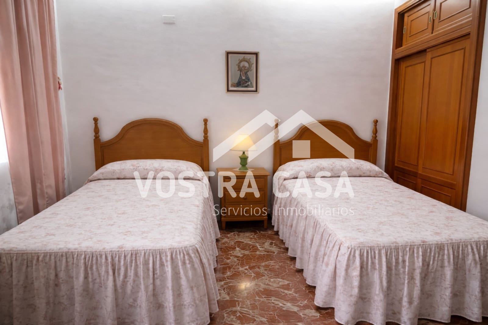 3 bedroom Townhouse for sale in Turis with garage - € 360,000 (Ref: 9747106)