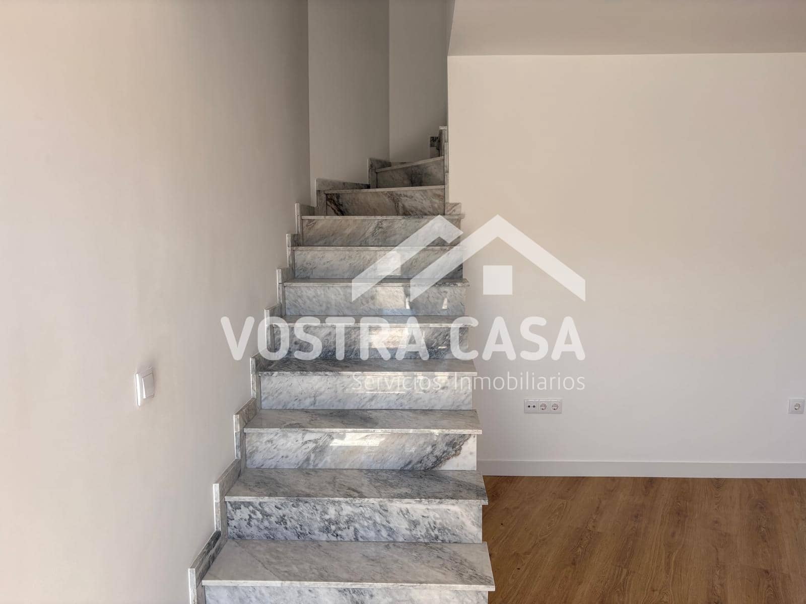 4 chambre Maison de Ville à vendre à Bunol - 295 000 € (Ref: 9747497)