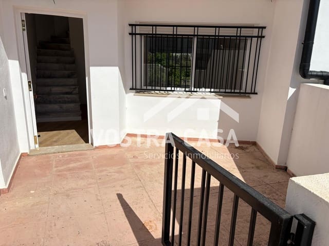 Casa de 4 habitaciones en Buñol en venta - 295.000 € (Ref: 9747497)