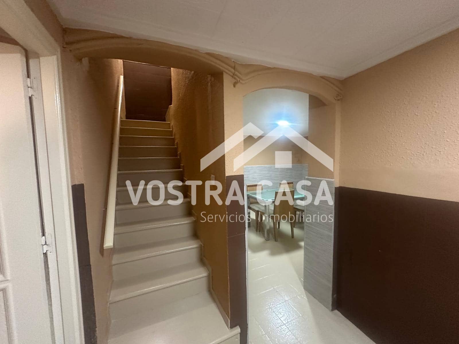 Hus til salgs i Venta del Moro - € 95 000 (Ref: 9793221)