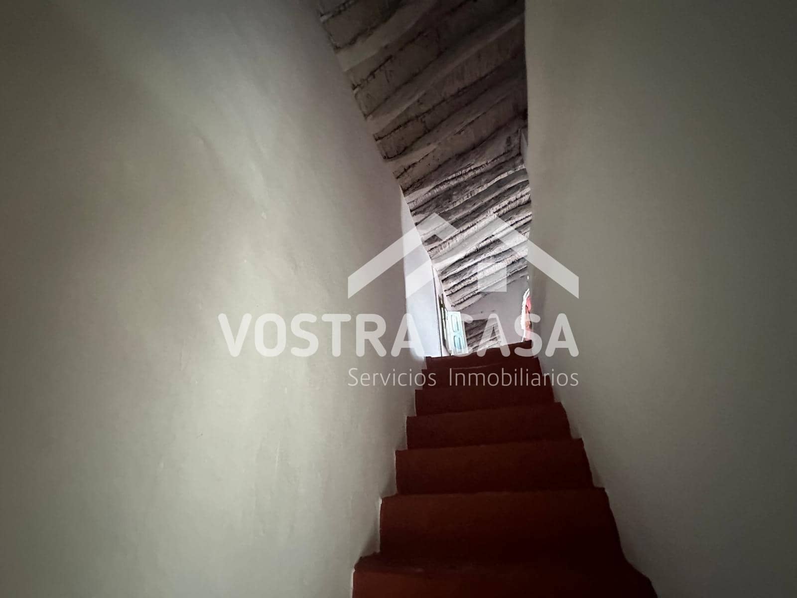 Hus til salgs i Venta del Moro - € 95 000 (Ref: 9793221)