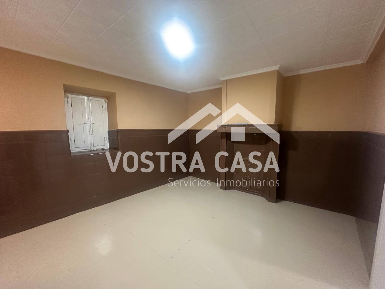 Hus til salgs i Venta del Moro - € 95 000 (Ref: 9793221)