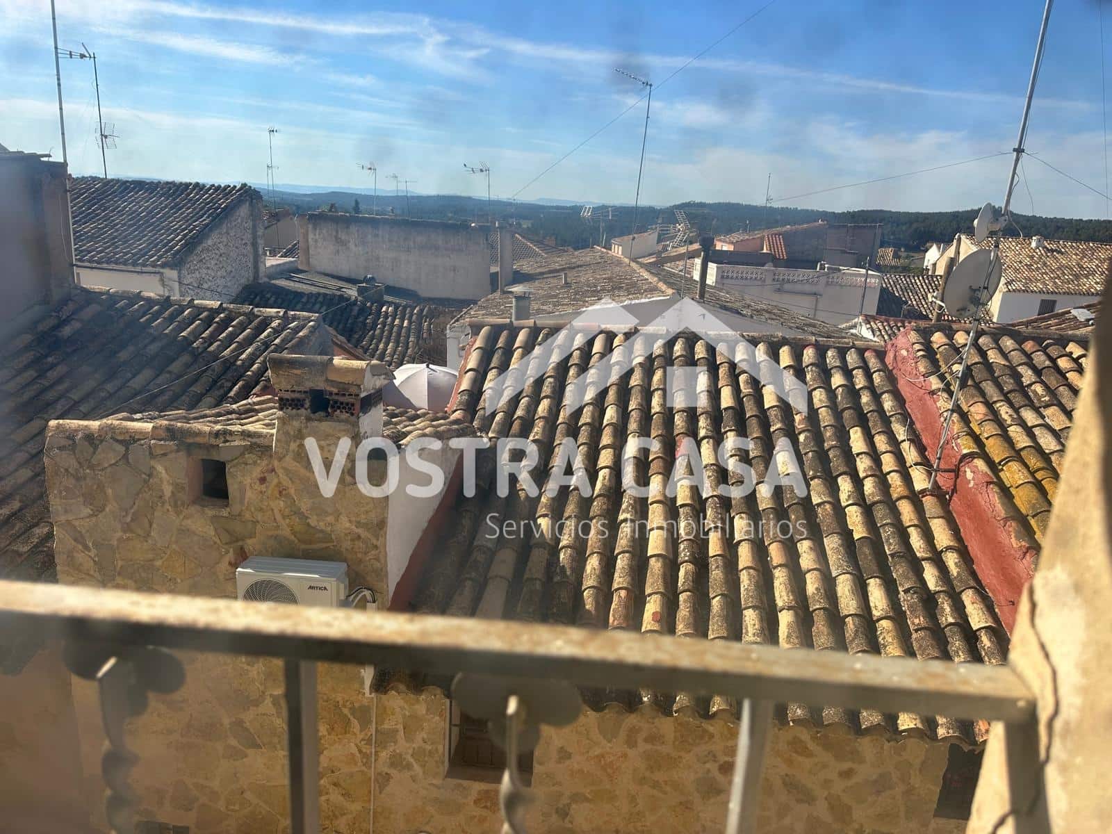 Hus til salgs i Venta del Moro - € 95 000 (Ref: 9793221)