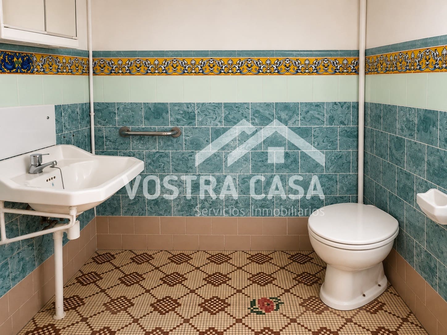 5 quarto Moradia para venda em Chiva com piscina garagem - 270 000 € (Ref: 9818874)