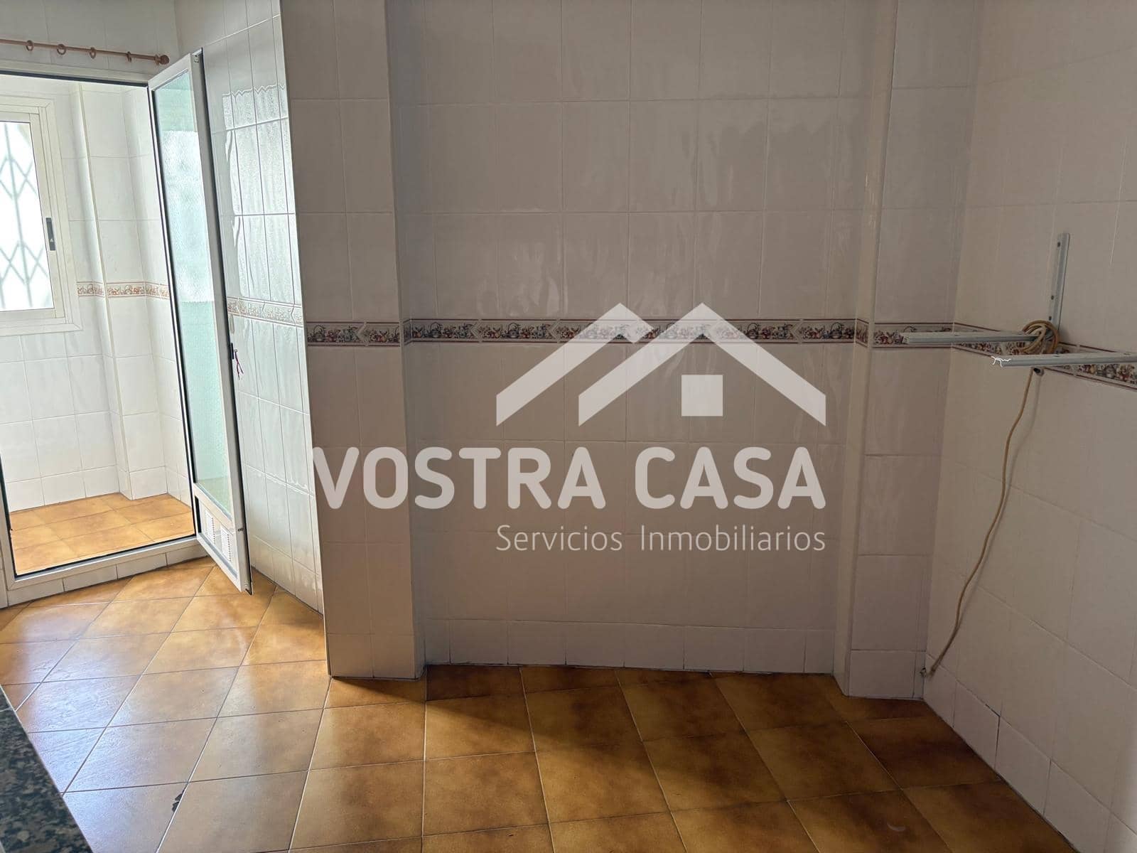 Flat for sale in Aldaia - € 156,000 (Ref: 9821534)