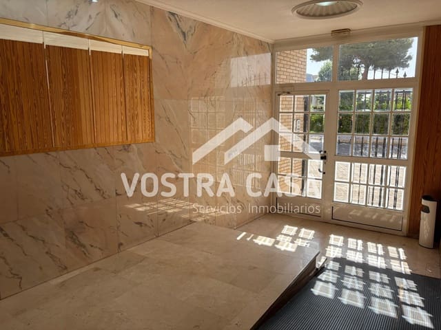 Appartement à vendre à Aldaia - 156 000 € (Ref: 9821534)