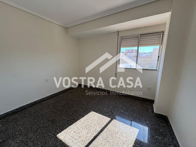 4 chambre Penthouse à vendre à Chiva - 240 000 € (Ref: 9858971)