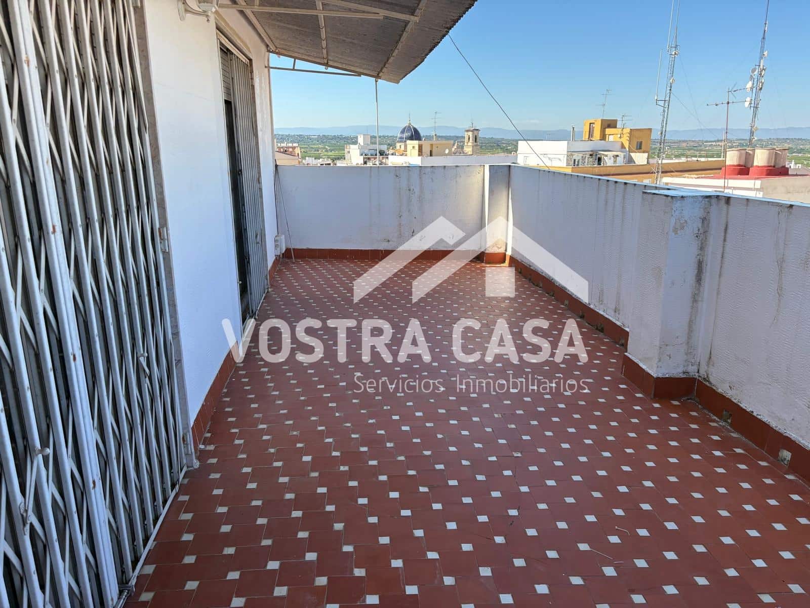 4 bedroom Penthouse for sale in Chiva - € 240,000 (Ref: 9858971)
