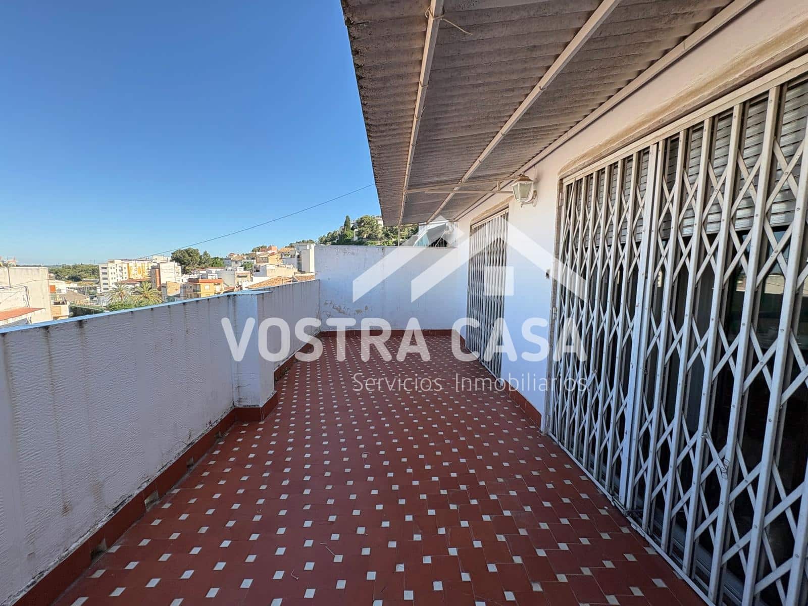 4 bedroom Penthouse for sale in Chiva - € 240,000 (Ref: 9858971)
