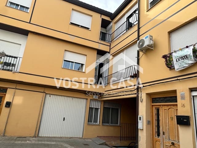 4 makuuhuone Asunto myytävänä paikassa Requena - 58 100 € (Ref: 9860704)