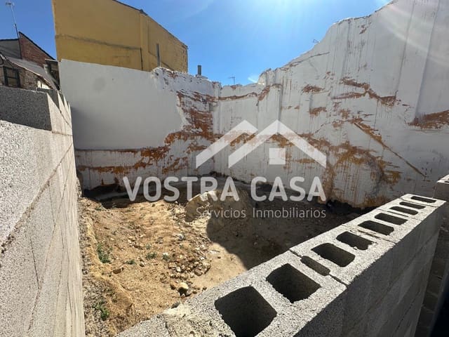 Bauplatz zu verkaufen in Requena - 15.500 € (Ref: 9908992)