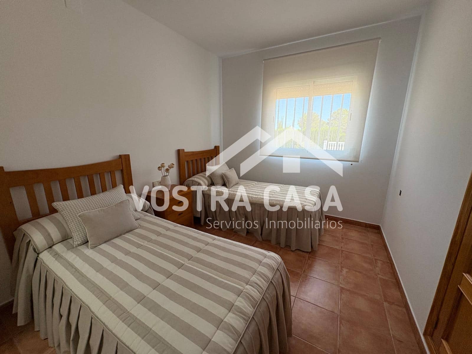 3 bedroom Villa for sale in Alborache with pool - € 250,000 (Ref: 9944746)