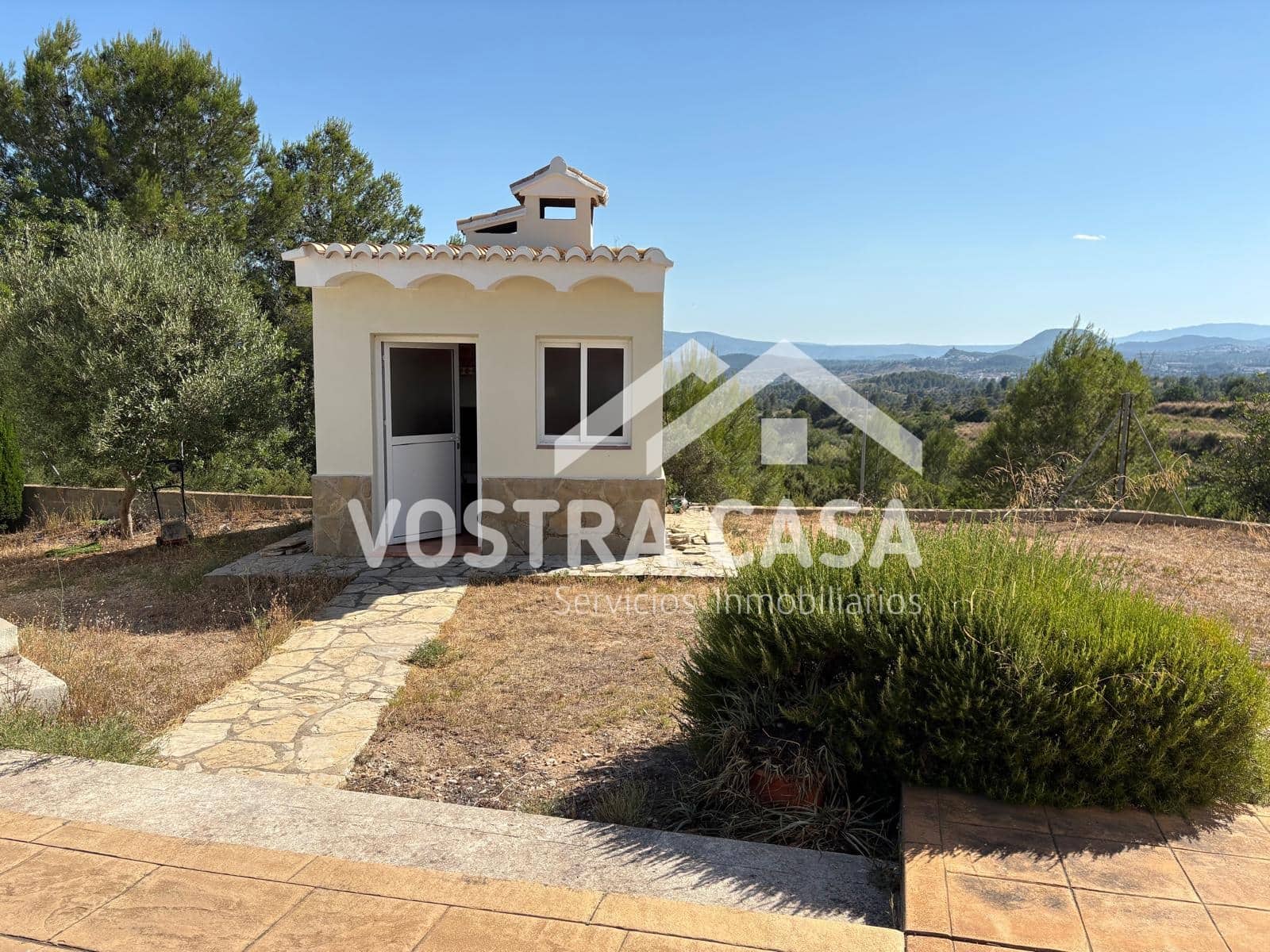 3 bedroom Villa for sale in Alborache with pool - € 250,000 (Ref: 9944746)