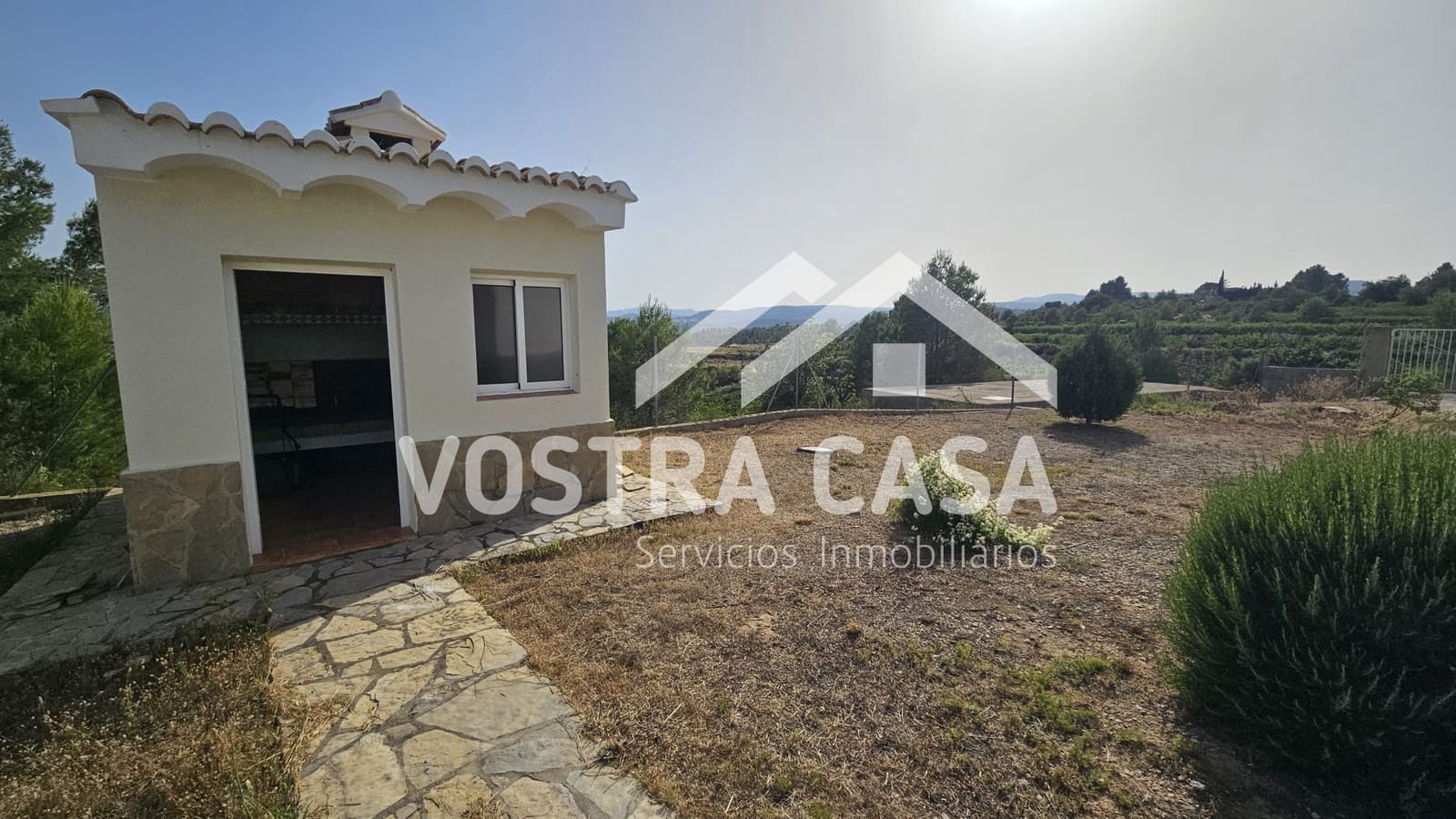 3 bedroom Villa for sale in Alborache with pool - € 250,000 (Ref: 9944746)
