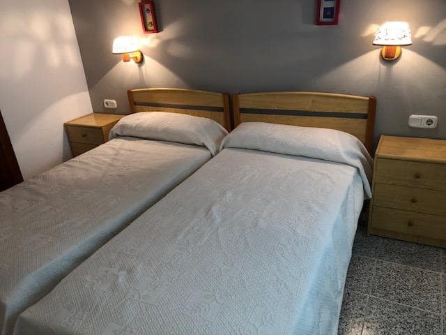 2 slaapkamer Appartement voor vakantieverhuur in Tavernes de la Valldigna met zwembad - € 980 (Ref: 6830677)