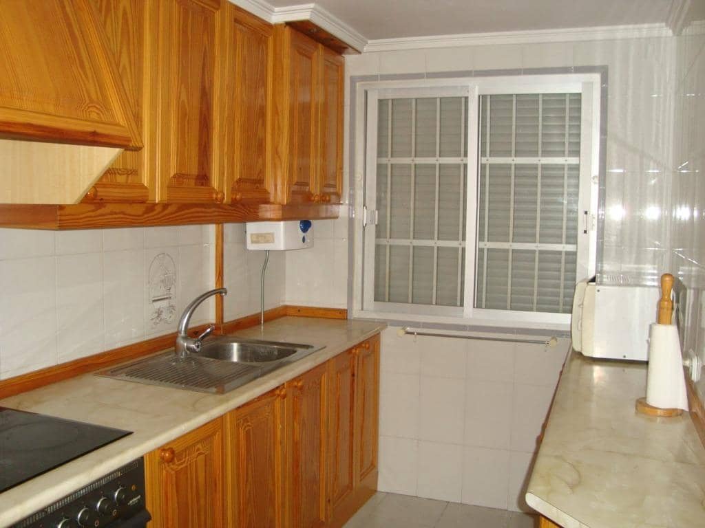 2 slaapkamer Appartement voor vakantieverhuur in Tavernes de la Valldigna met zwembad - € 980 (Ref: 6830677)