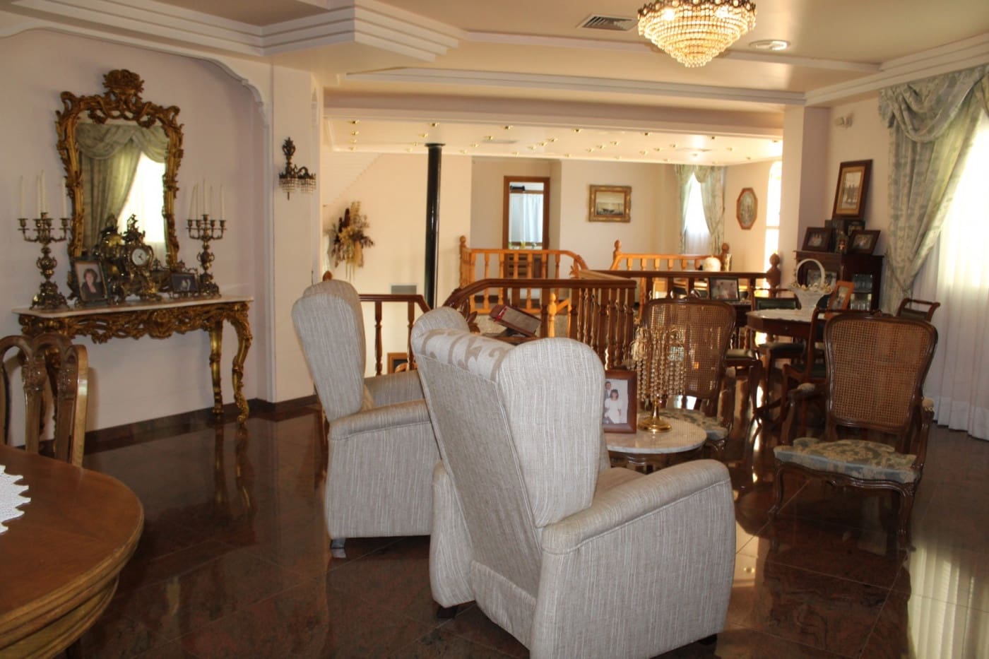 5 Zimmer Villa zu verkaufen in Tavernes de la Valldigna mit Pool Garage - 590.000 € (Ref: 6834756)