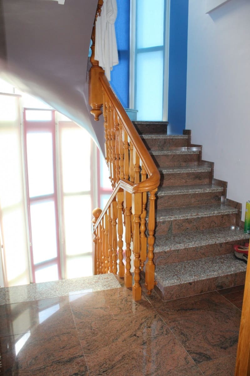 5 Zimmer Villa zu verkaufen in Tavernes de la Valldigna mit Pool Garage - 590.000 € (Ref: 6834756)