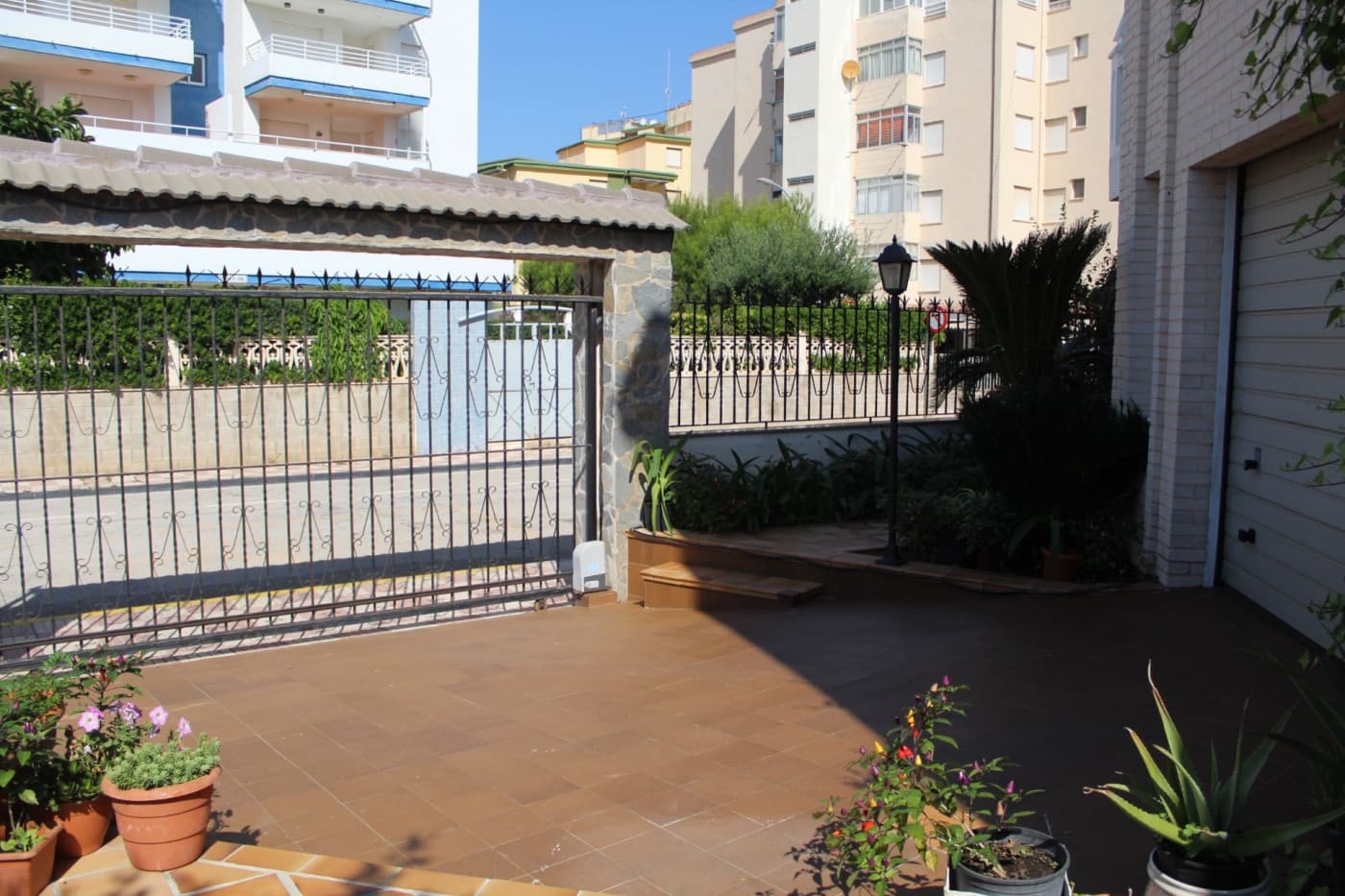 5 Zimmer Villa zu verkaufen in Tavernes de la Valldigna mit Pool Garage - 590.000 € (Ref: 6834756)