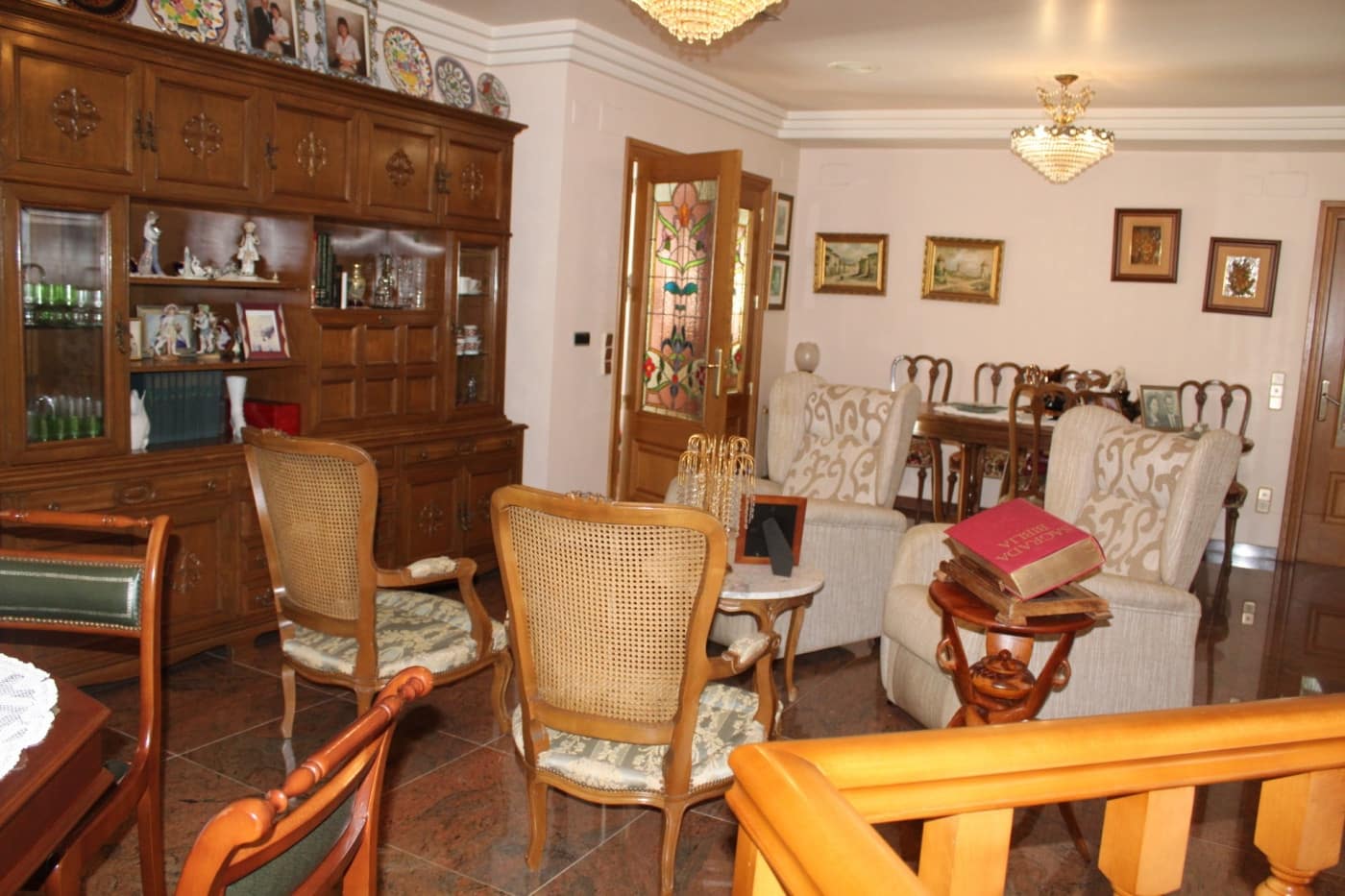 5 Zimmer Villa zu verkaufen in Tavernes de la Valldigna mit Pool Garage - 590.000 € (Ref: 6834756)