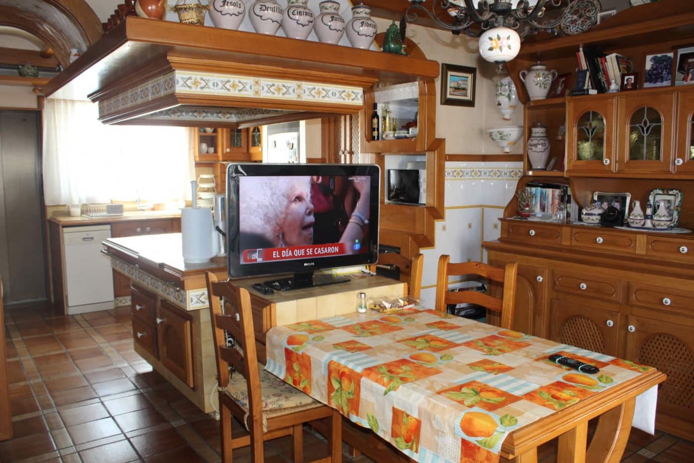 5 Zimmer Villa zu verkaufen in Tavernes de la Valldigna mit Pool Garage - 590.000 € (Ref: 6834756)