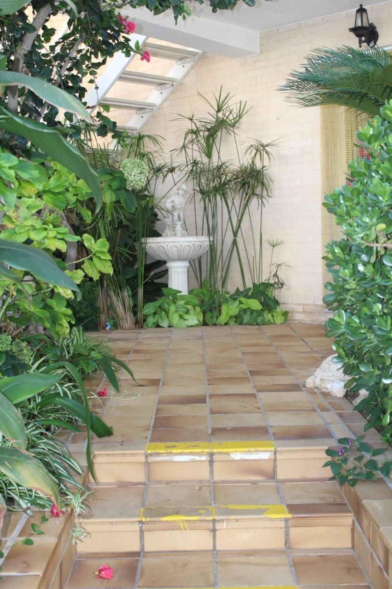 5 Zimmer Villa zu verkaufen in Tavernes de la Valldigna mit Pool Garage - 590.000 € (Ref: 6834756)