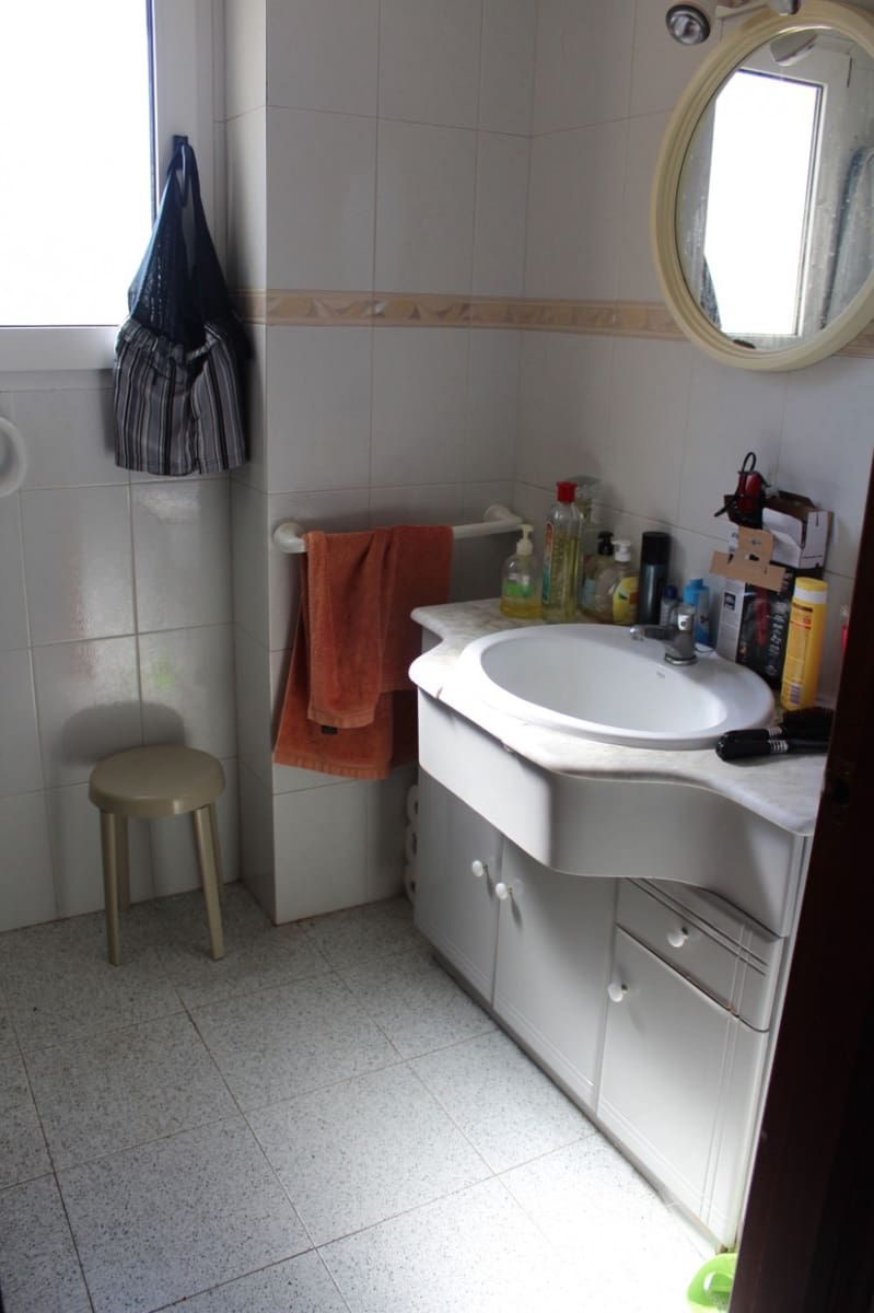 5 Zimmer Villa zu verkaufen in Tavernes de la Valldigna mit Pool Garage - 590.000 € (Ref: 6834756)