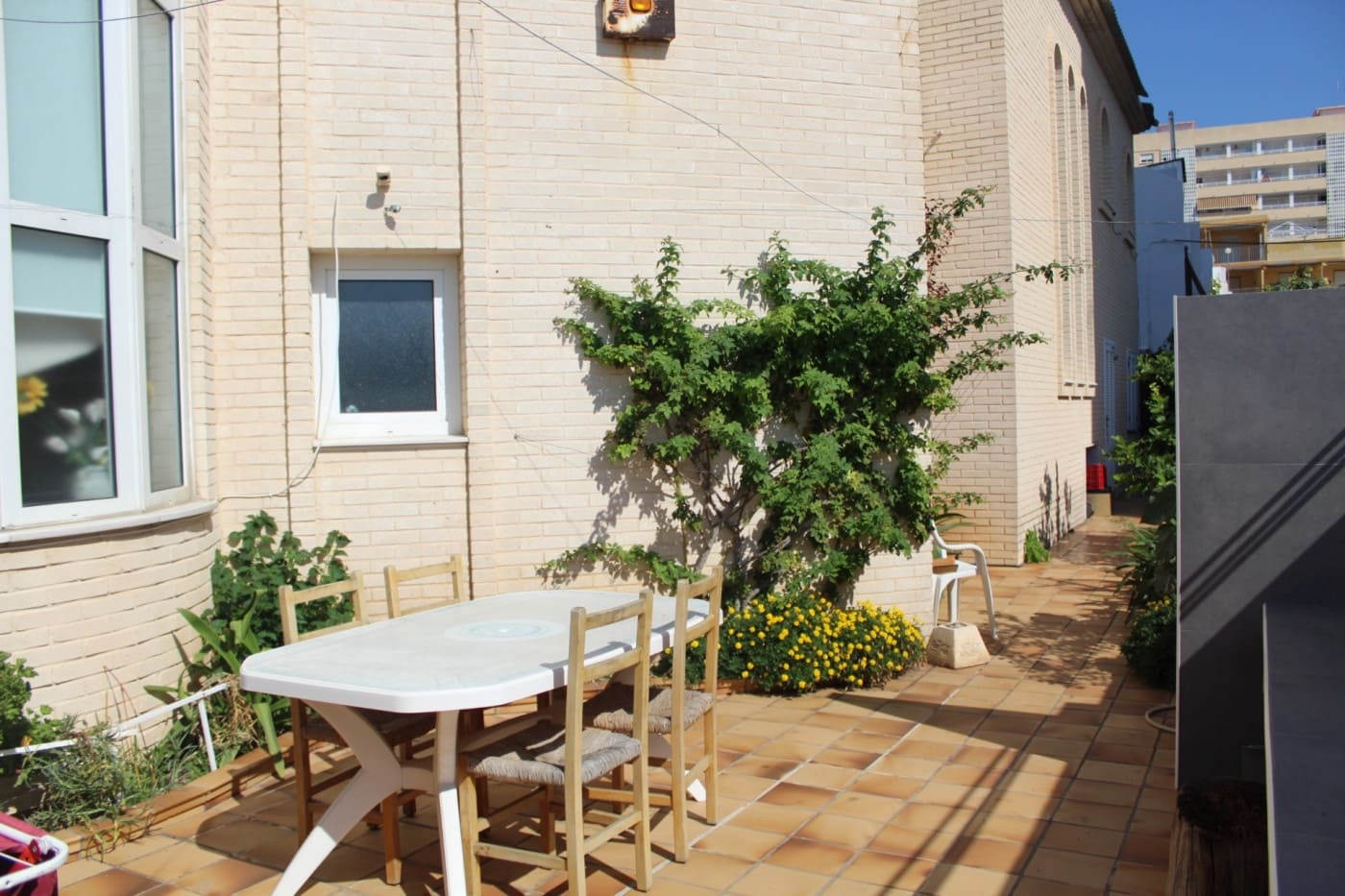 5 Zimmer Villa zu verkaufen in Tavernes de la Valldigna mit Pool Garage - 590.000 € (Ref: 6834756)