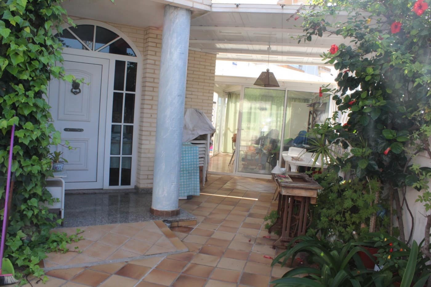 5 Zimmer Villa zu verkaufen in Tavernes de la Valldigna mit Pool Garage - 590.000 € (Ref: 6834756)