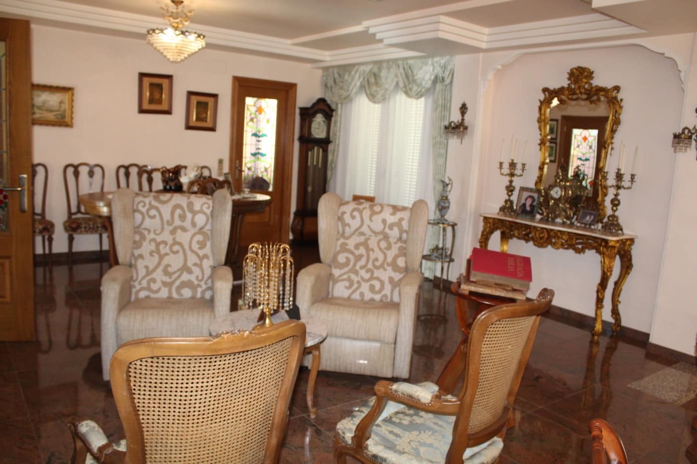 5 Zimmer Villa zu verkaufen in Tavernes de la Valldigna mit Pool Garage - 590.000 € (Ref: 6834756)