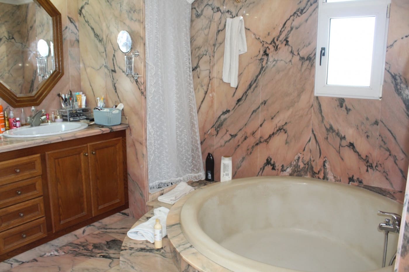 5 Zimmer Villa zu verkaufen in Tavernes de la Valldigna mit Pool Garage - 590.000 € (Ref: 6834756)