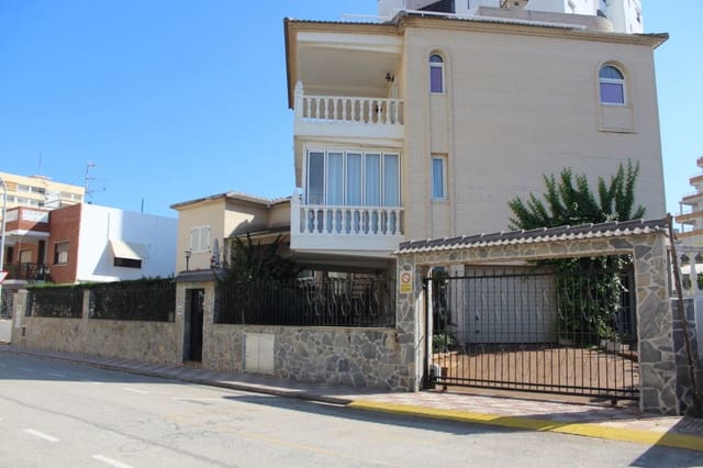 5 Zimmer Villa zu verkaufen in Tavernes de la Valldigna mit Pool Garage - 590.000 € (Ref: 6834756)