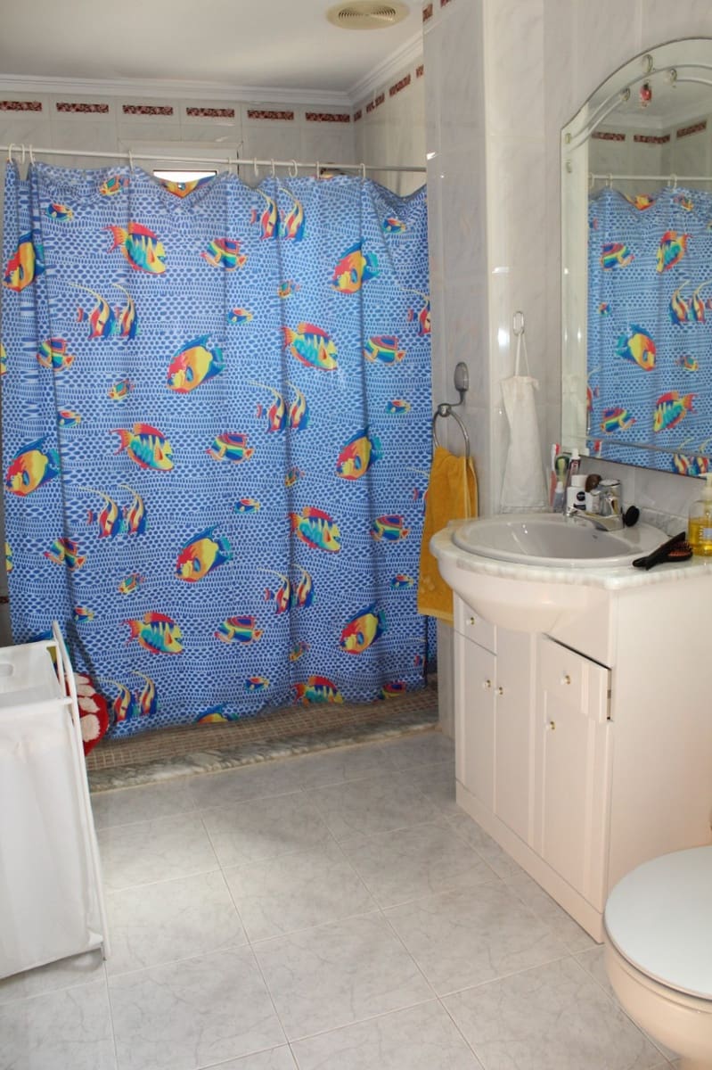 5 Zimmer Villa zu verkaufen in Tavernes de la Valldigna mit Pool Garage - 590.000 € (Ref: 6834756)