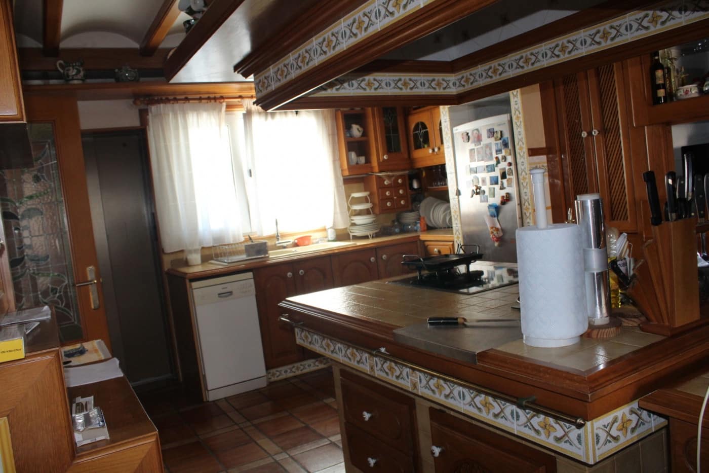 5 Zimmer Villa zu verkaufen in Tavernes de la Valldigna mit Pool Garage - 590.000 € (Ref: 6834756)