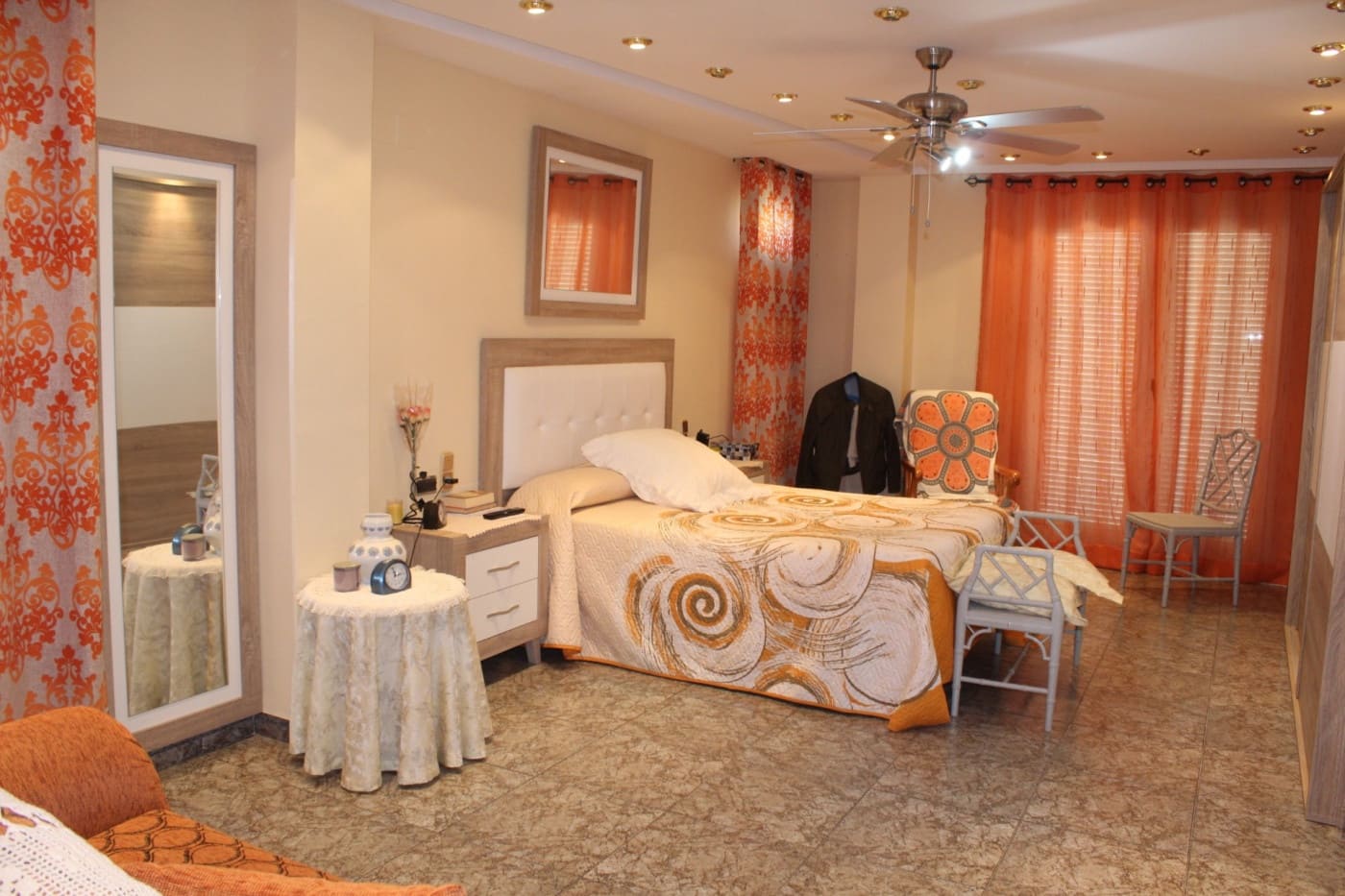 5 Zimmer Villa zu verkaufen in Tavernes de la Valldigna mit Pool Garage - 590.000 € (Ref: 6834756)