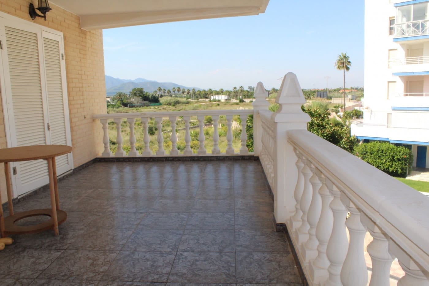 5 Zimmer Villa zu verkaufen in Tavernes de la Valldigna mit Pool Garage - 590.000 € (Ref: 6834756)