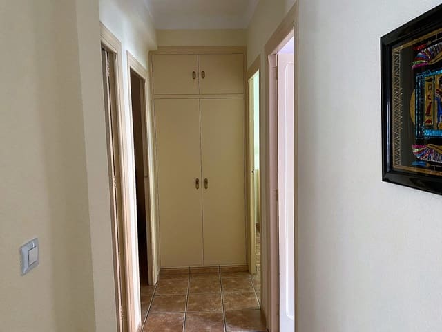 3 bedroom Apartment for sale in Piles with garage - € 125,000 (Ref: 6922622)