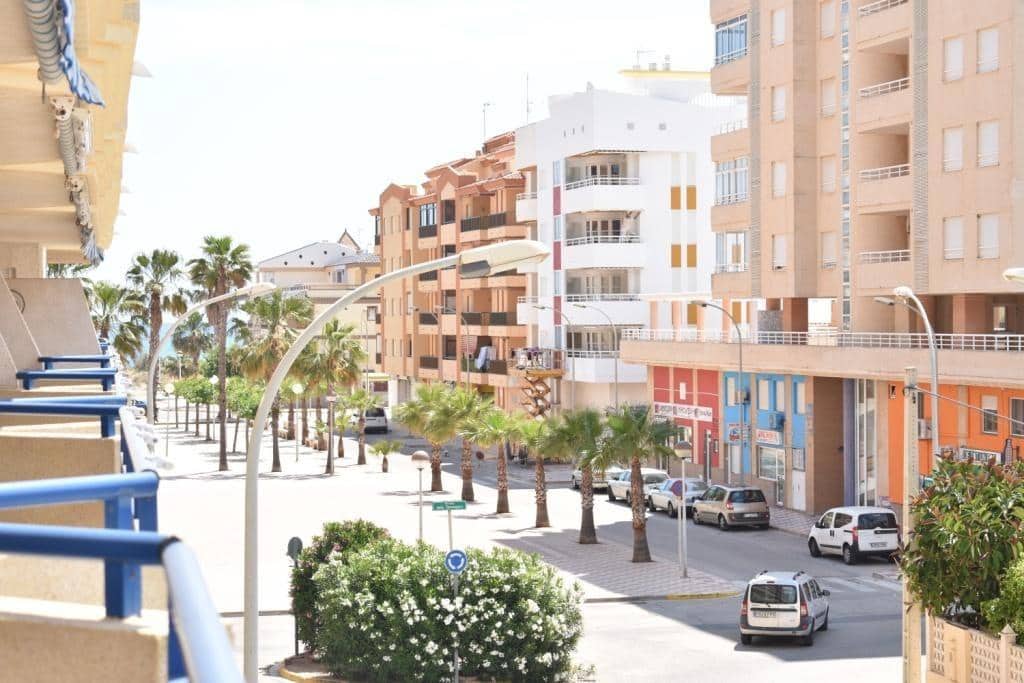 2 Zimmer Apartment zu vermieten in Tavernes de la Valldigna mit Pool - 700 € (Ref: 7040093)