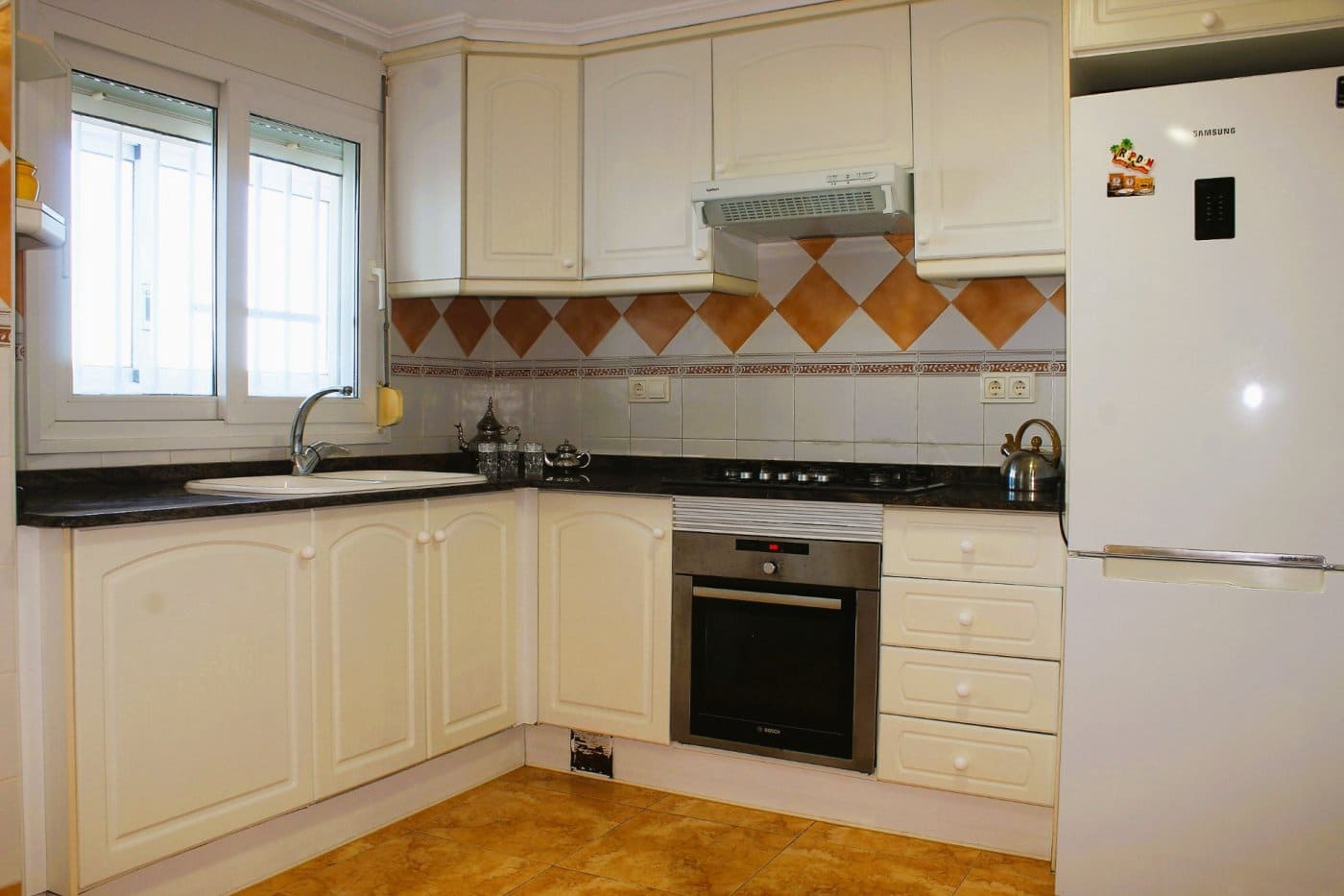 3 bedroom Penthouse for sale in Tavernes de la Valldigna with pool garage - € 345,000 (Ref: 7298290)